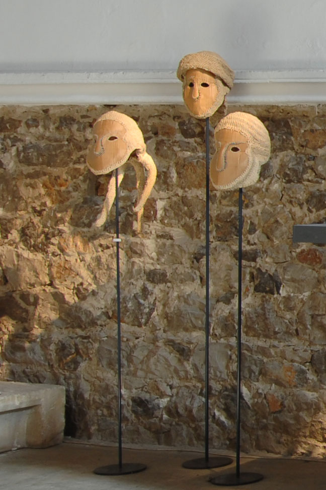 ΜΑΣΚΕΣ